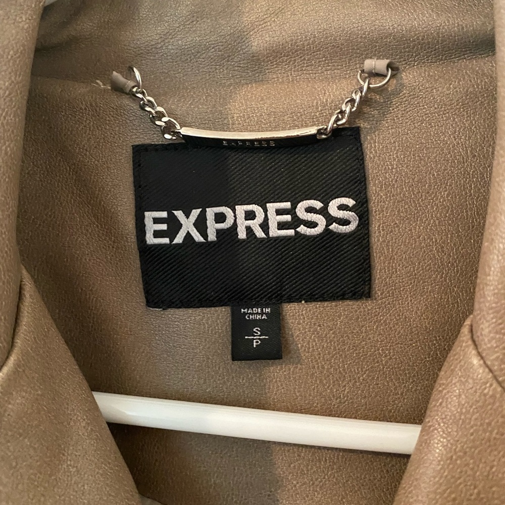 Express Leather Jacket - image 4